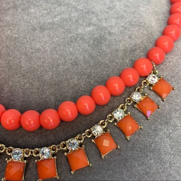 Banana republic blood orange beaded rhinestone layered statement necklace - Picture 7 of 11